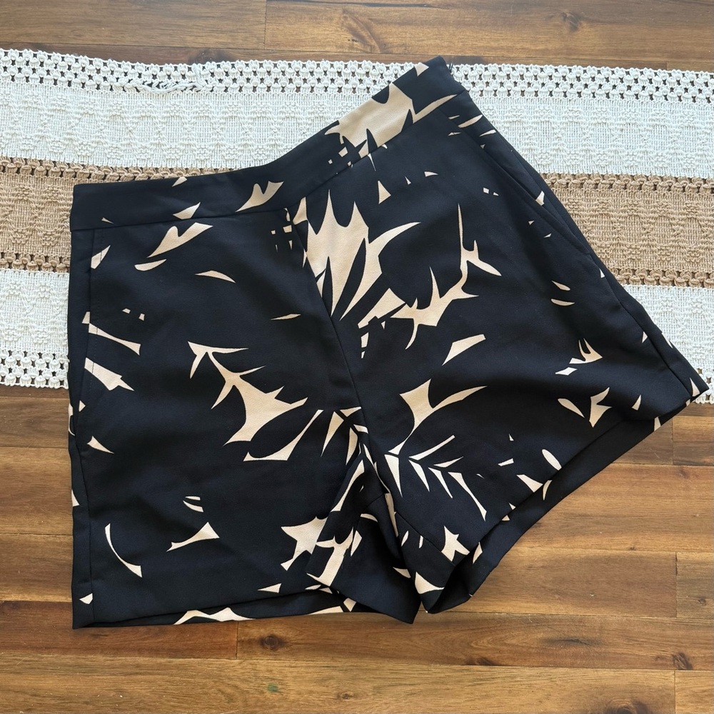 Ann Taylor | High Waist Dress Shorts